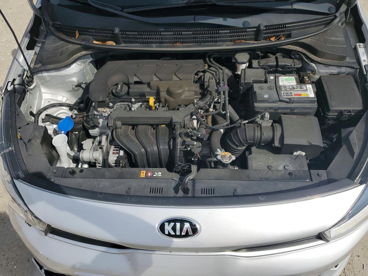2021 KIA RIO S — Фото 11 из 13