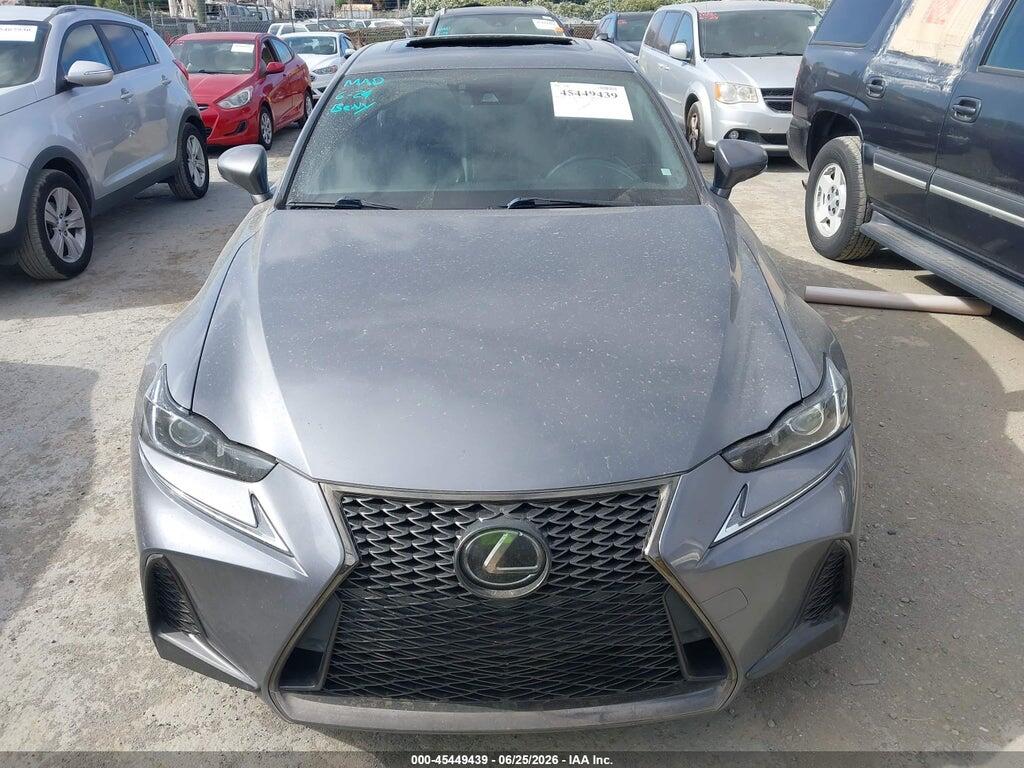 JTHBA1D2XJ5073581 2018 LEXUS IS 300 photo no. 12