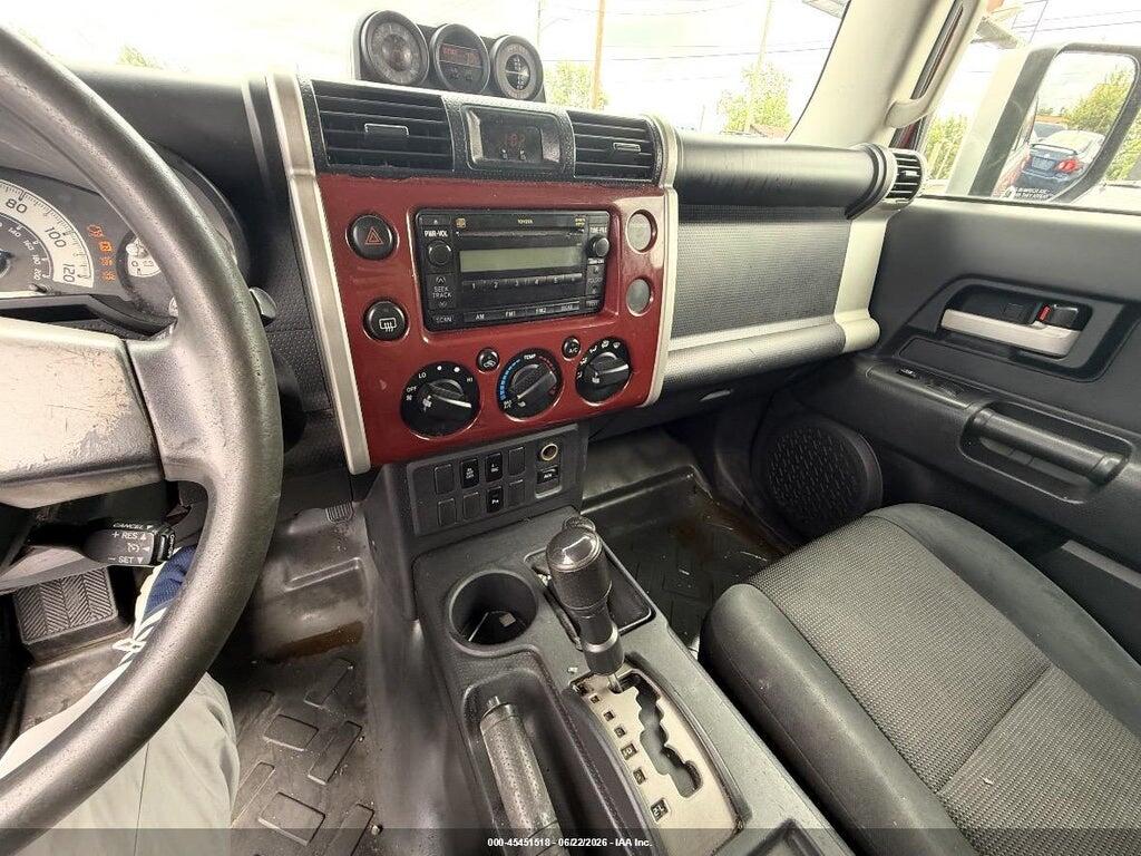 JTEBU11F68K030590 2008 TOYOTA FJ CRUISER photo no. 12