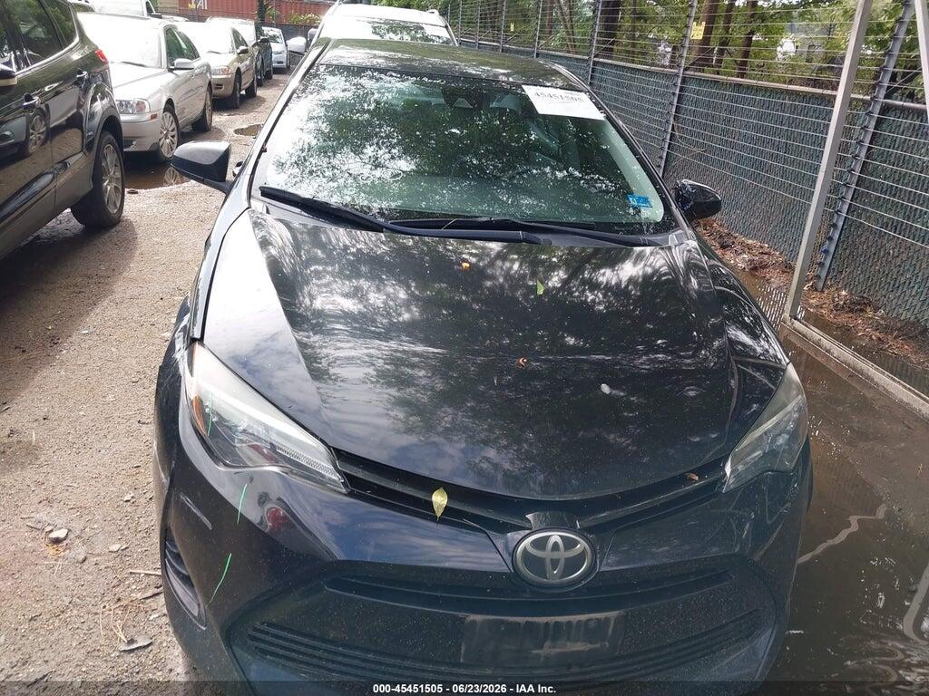 5YFBURHE9HP735370 2017 TOYOTA COROLLA photo no. 12