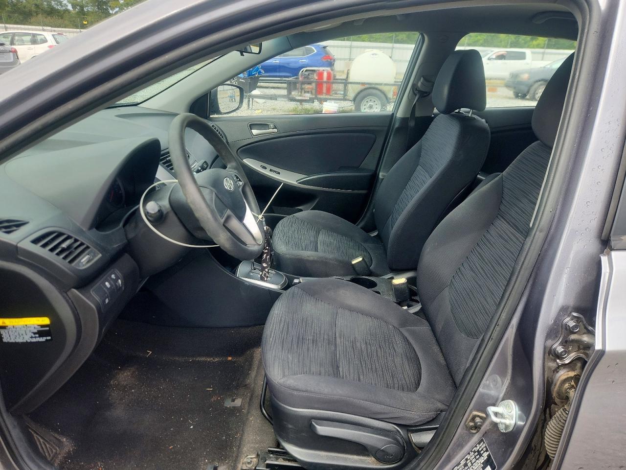 2015 HYUNDAI ACCENT GS — Фото 7 из 12