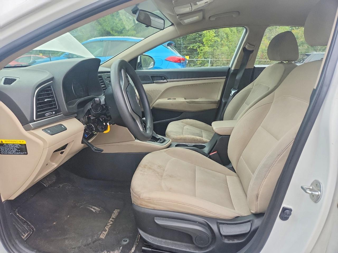 2018 HYUNDAI ELANTRA SE — Фото 7 из 13