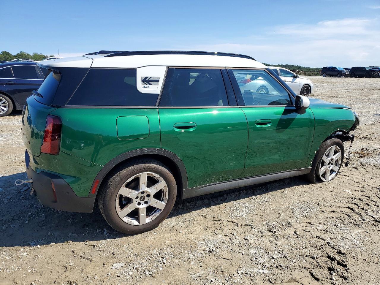 2025 MINI COUNTRYMAN S ALL4 — Фото 3 из 13