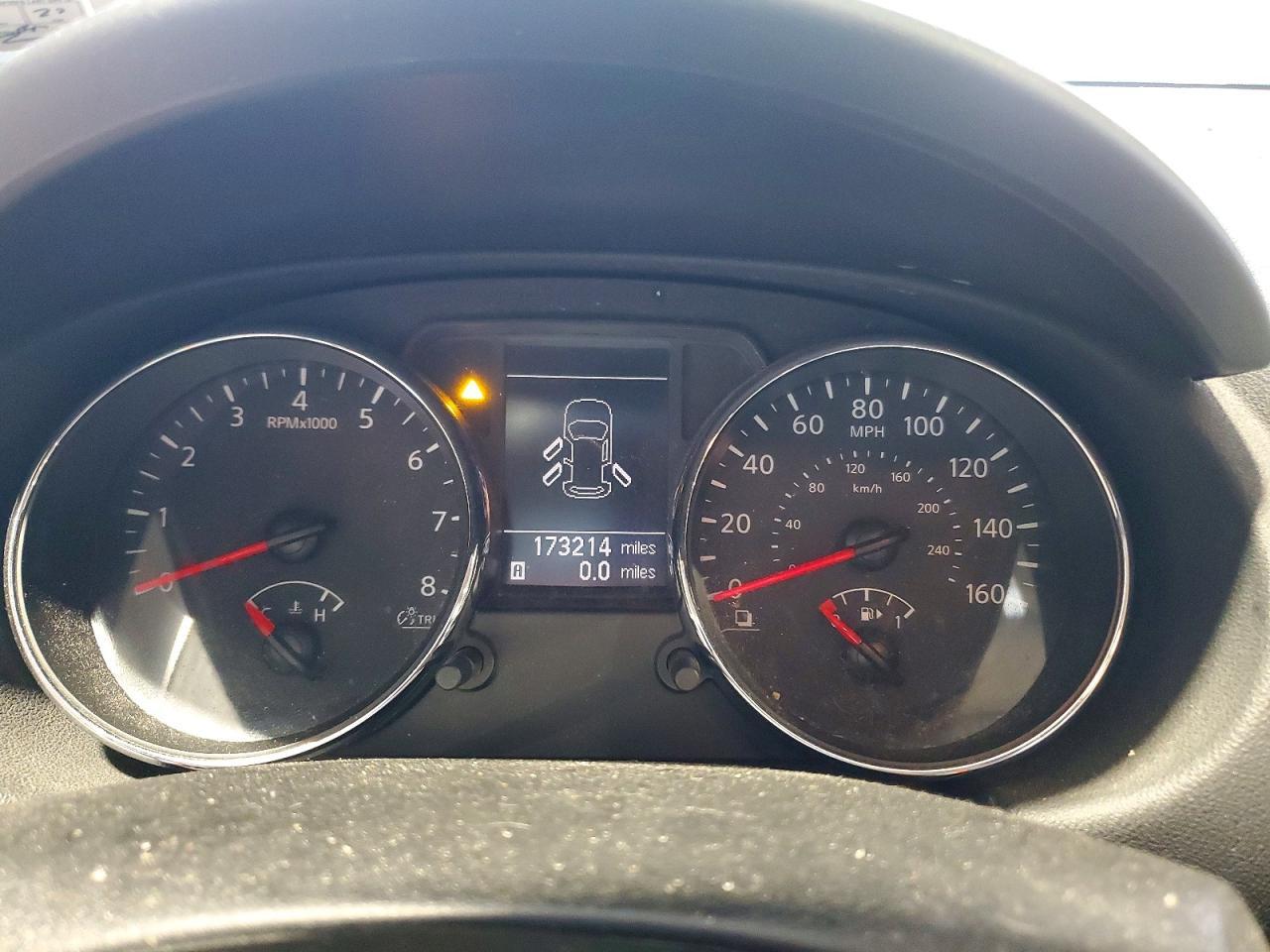 2013 NISSAN ROGUE S — Фото 9 из 14