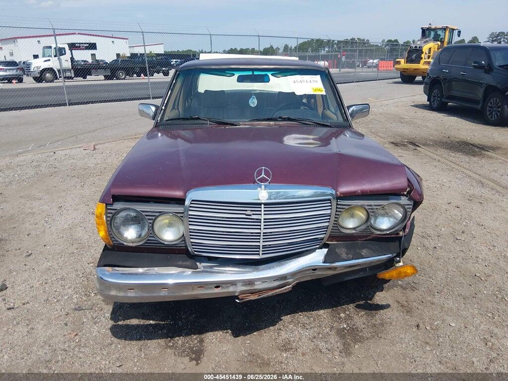 WDBAB33C3FA262473 1985 MERCEDES-BENZ 300 photo no. 12