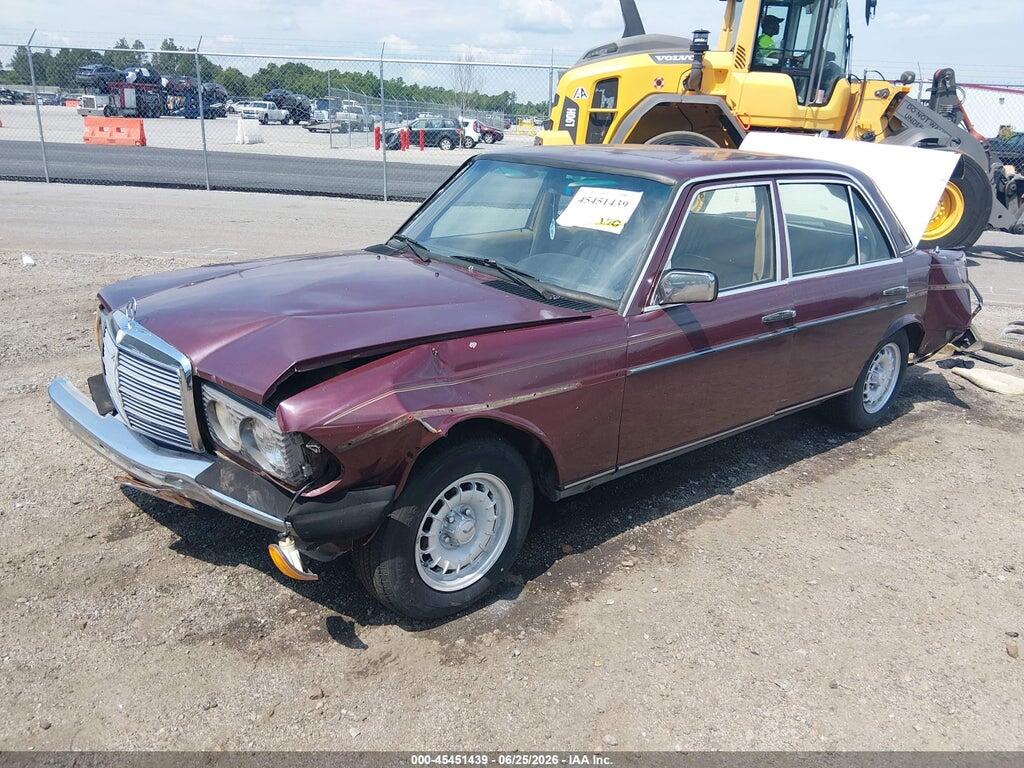 WDBAB33C3FA262473 1985 MERCEDES-BENZ 300 photo no. 2