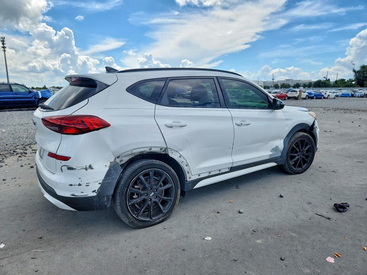 2019 HYUNDAI TUCSON NIGHT — Фото 3 из 13