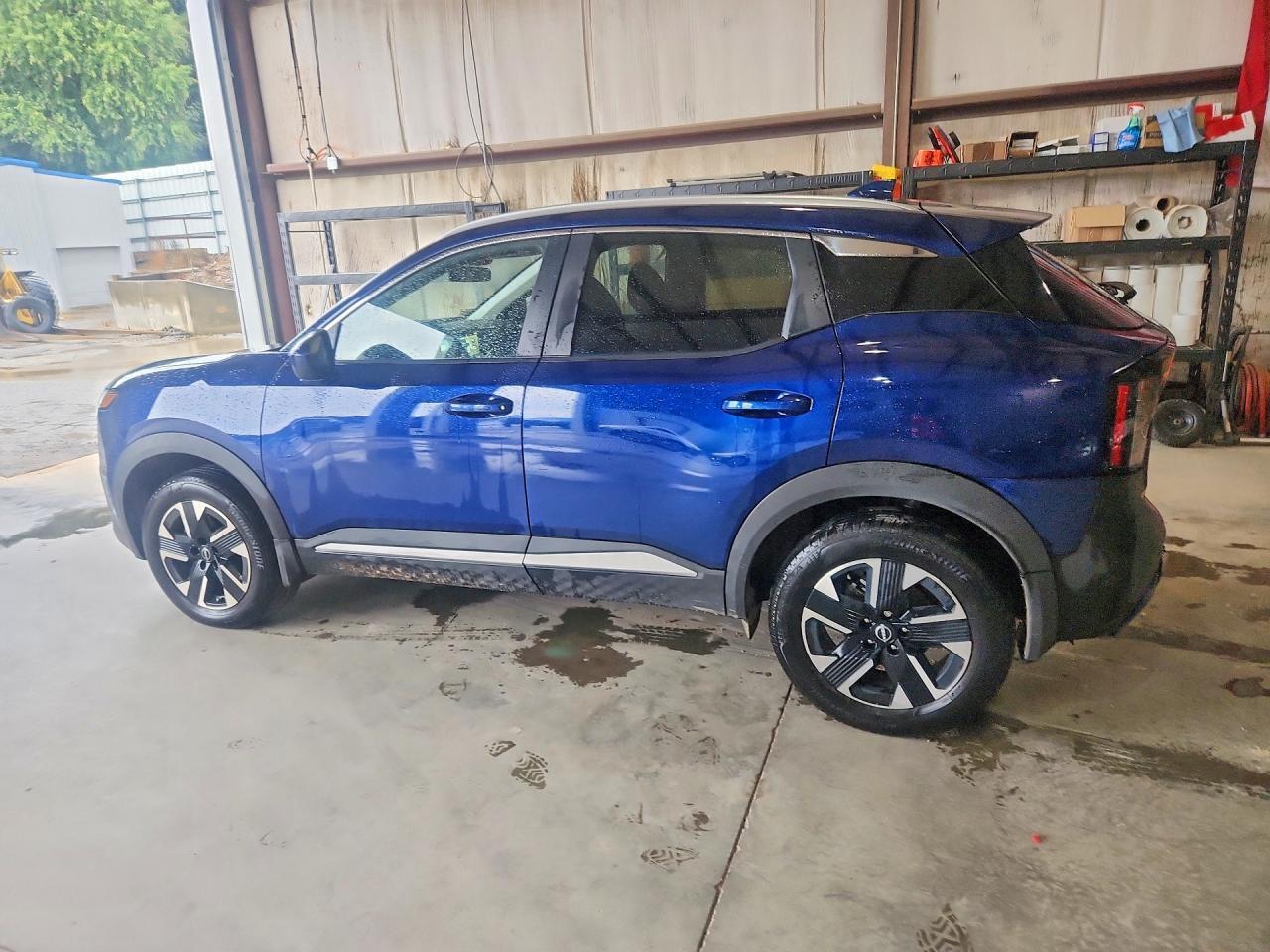 2025 NISSAN KICKS SV — Фото 2 из 13
