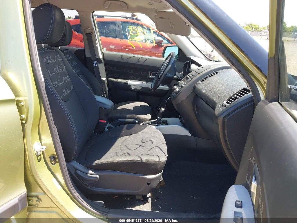 KNDJT2A64C7378330 2012 KIA SOUL photo no. 5