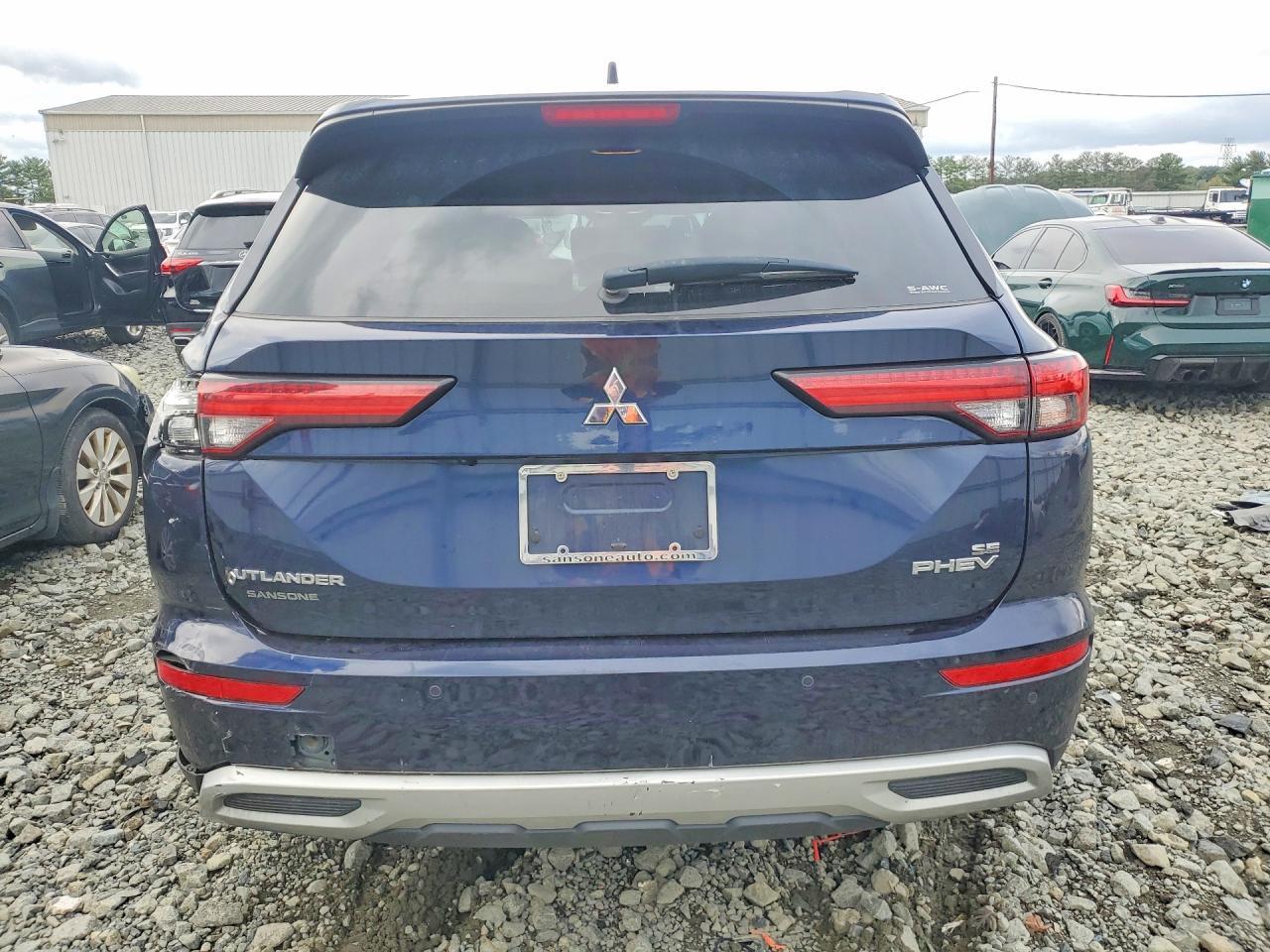 2023 MITSUBISHI OUTLANDER SE — Фото 6 из 12