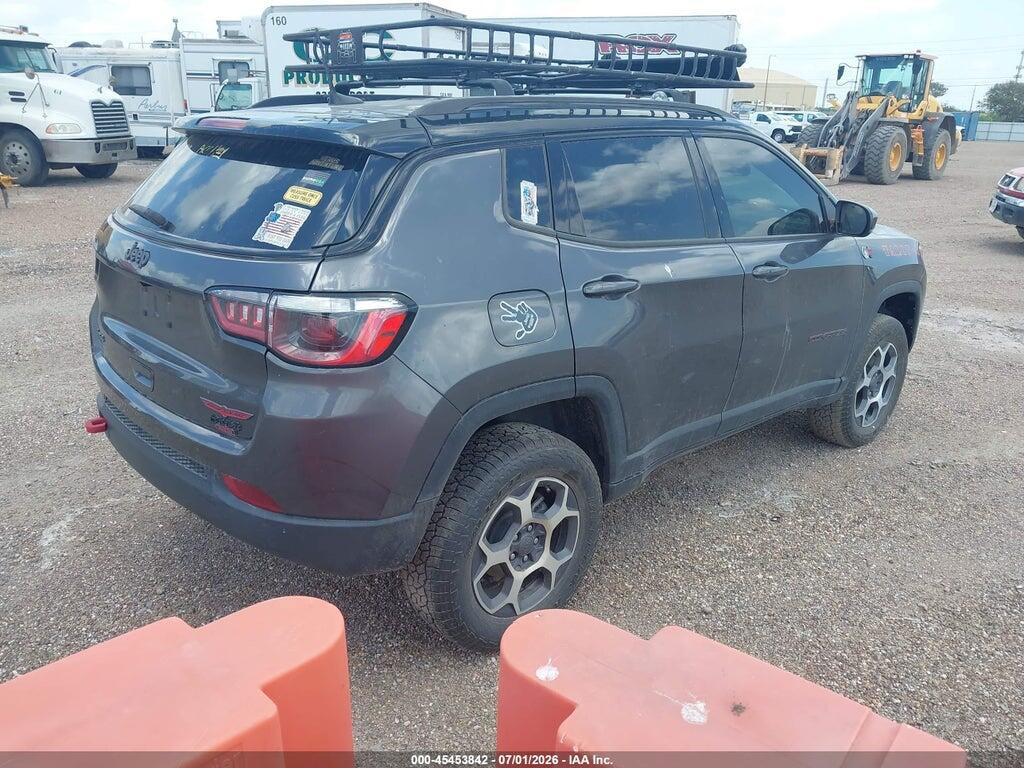 3C4NJDDB9NT208975 2022 JEEP COMPASS photo no. 4