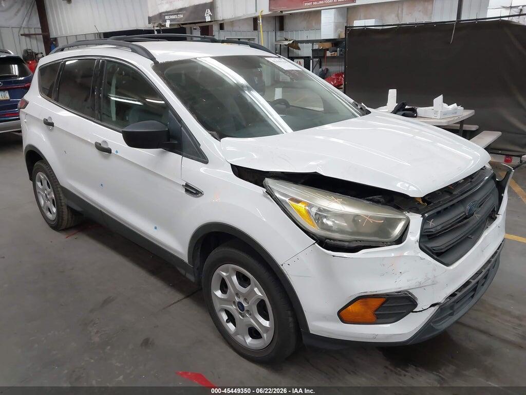 1FMCU0F70HUB05272 2017 FORD ESCAPE photo no. 1