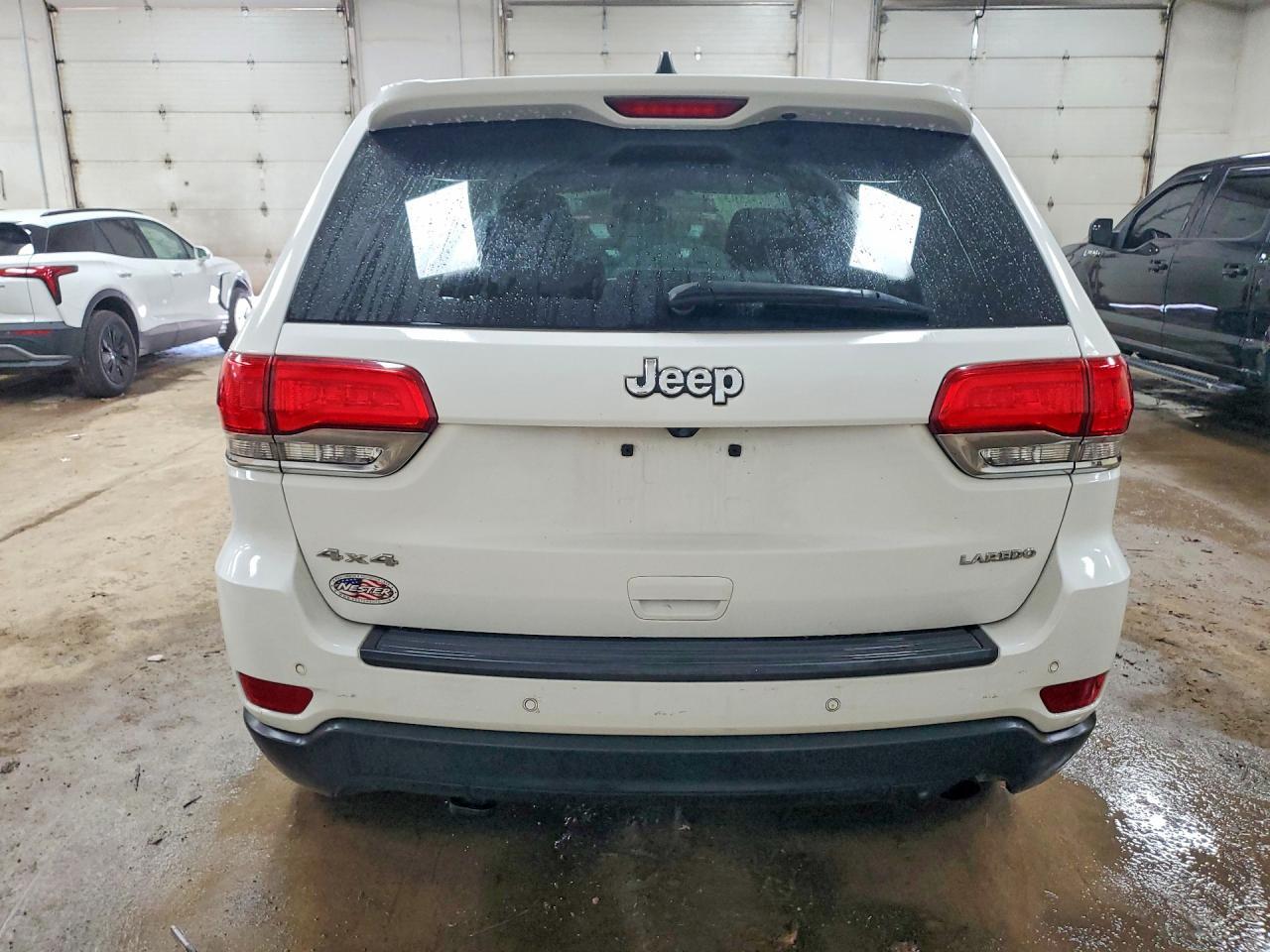 2018 JEEP GRAND CHEROKEE LAREDO — Фото 6 из 13