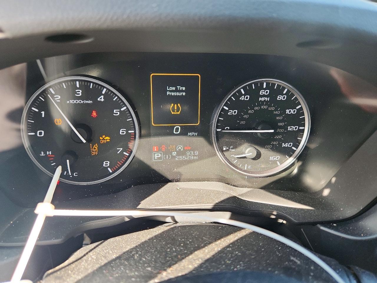 2025 SUBARU FORESTER PREMIUM — Фото 9 из 13