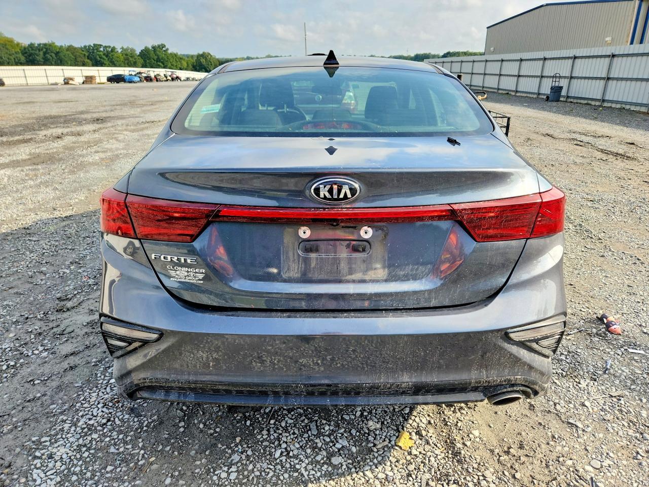 2019 KIA FORTE LXS — Фото 6 из 12