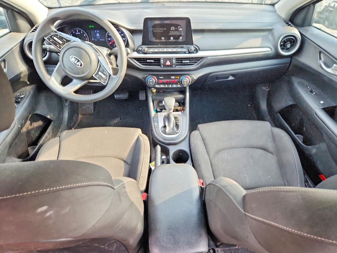 2019 KIA FORTE LXS — Фото 8 из 12
