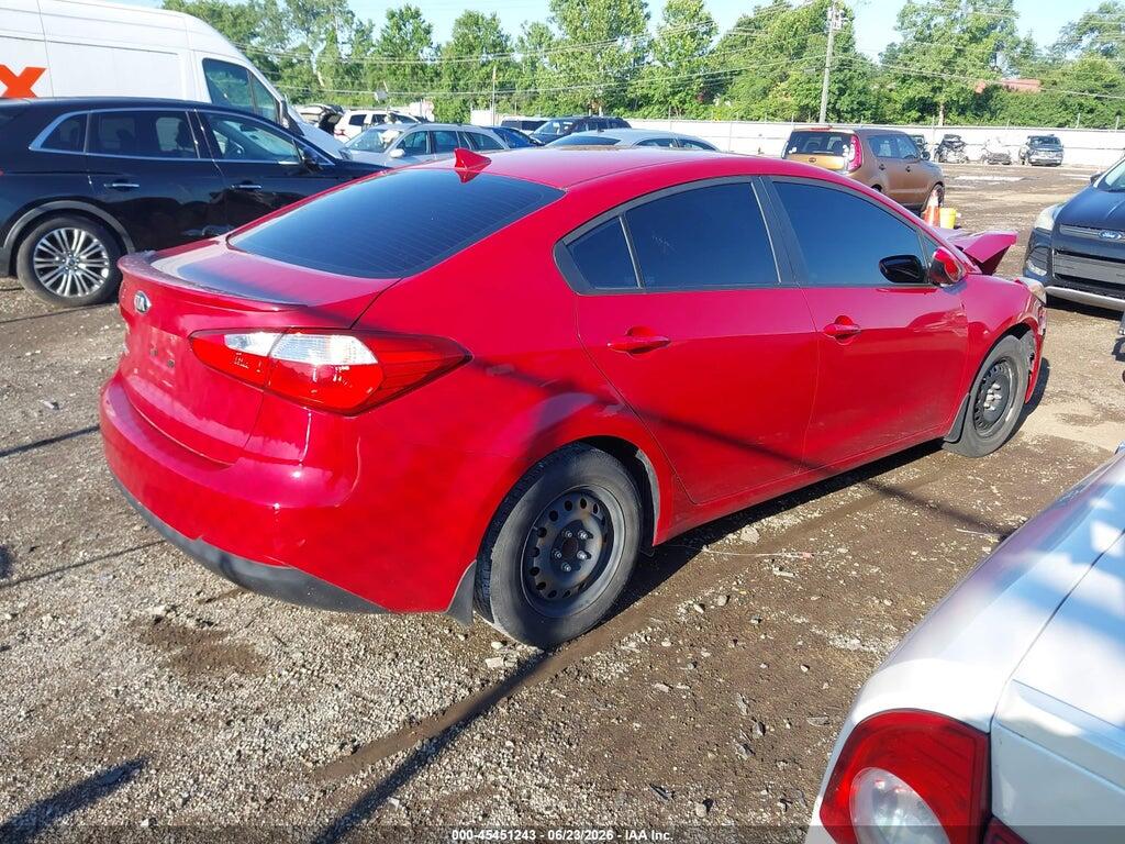 KNAFK4A62G5567979 2016 KIA FORTE photo no. 4