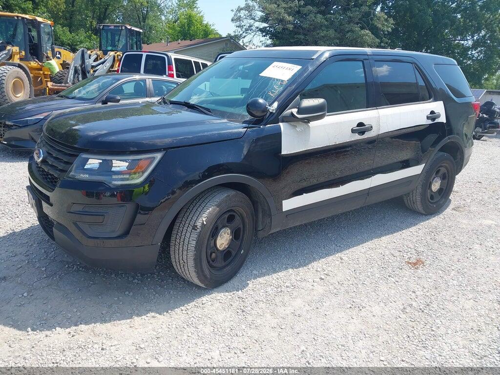 1FM5K8AR4JGB12400 2018 FORD POLICE INTERCEPTOR UTILITY photo no. 2