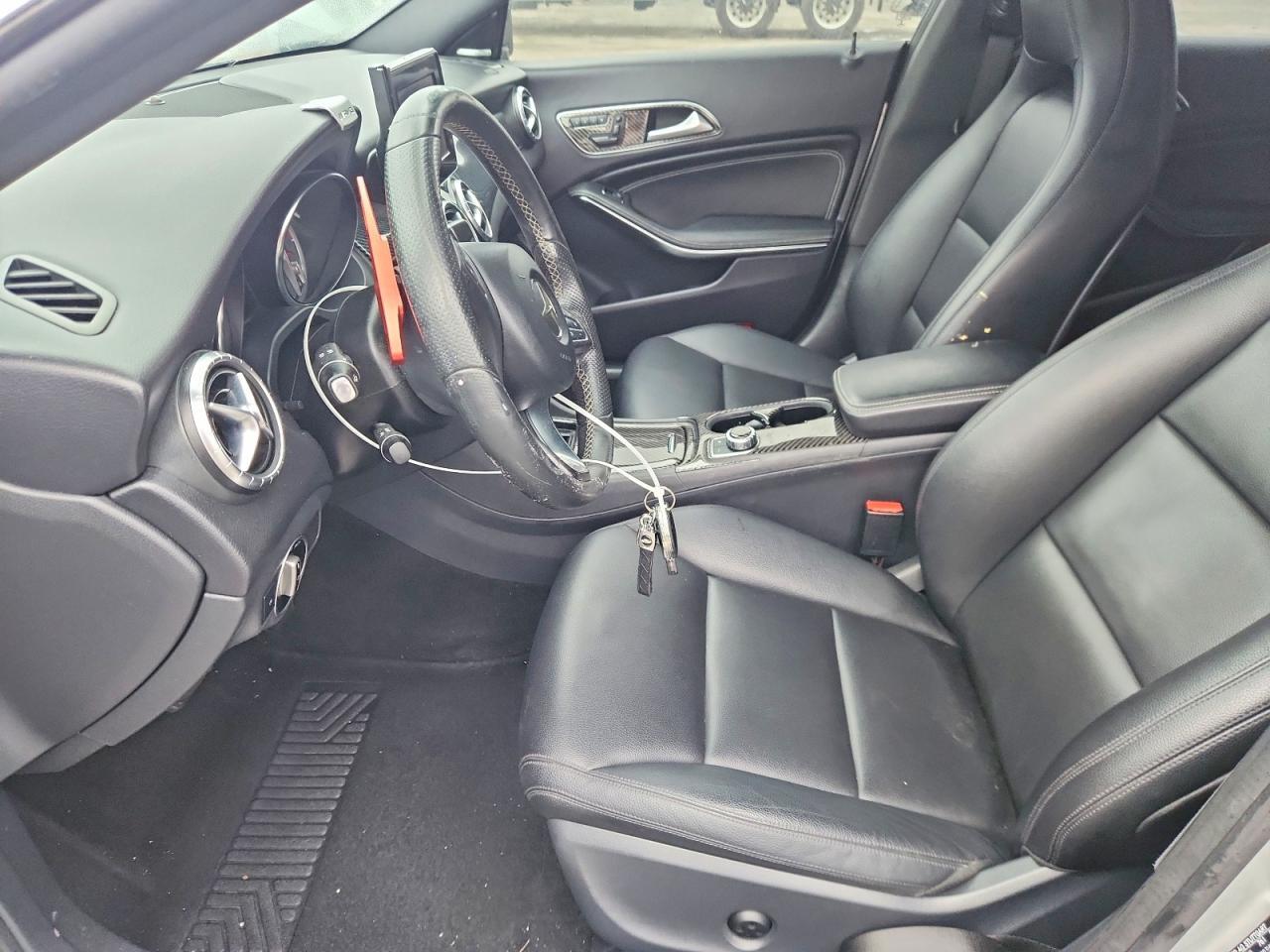 2015 MERCEDES-BENZ CLA-CLASS CLA250 — Фото 7 из 12