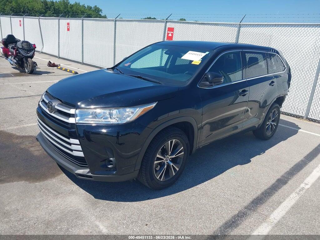 5TDZARFH2JS032873 2018 TOYOTA HIGHLANDER photo no. 2