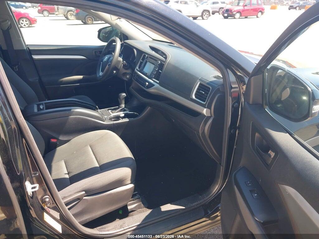 5TDZARFH2JS032873 2018 TOYOTA HIGHLANDER photo no. 5