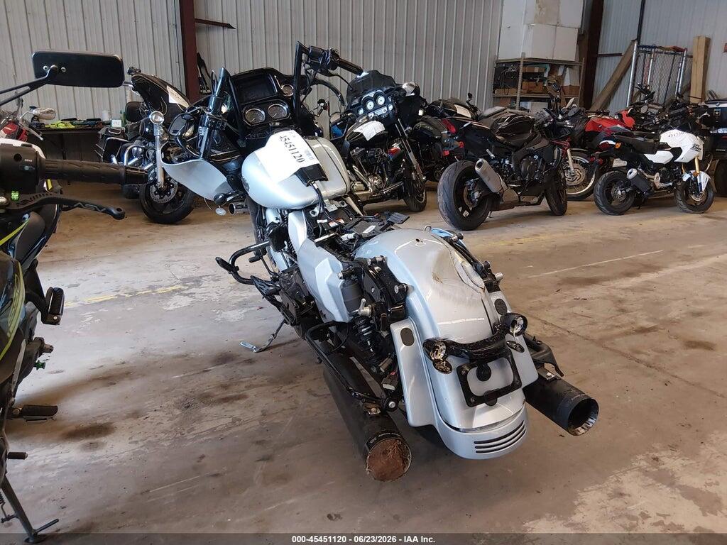 1HD1KTP16PB603997 2023 HARLEY-DAVIDSON FLTRXS photo no. 3