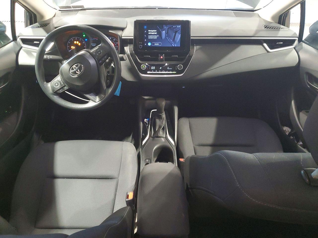 2024 TOYOTA COROLLA LE — Фото 8 из 13