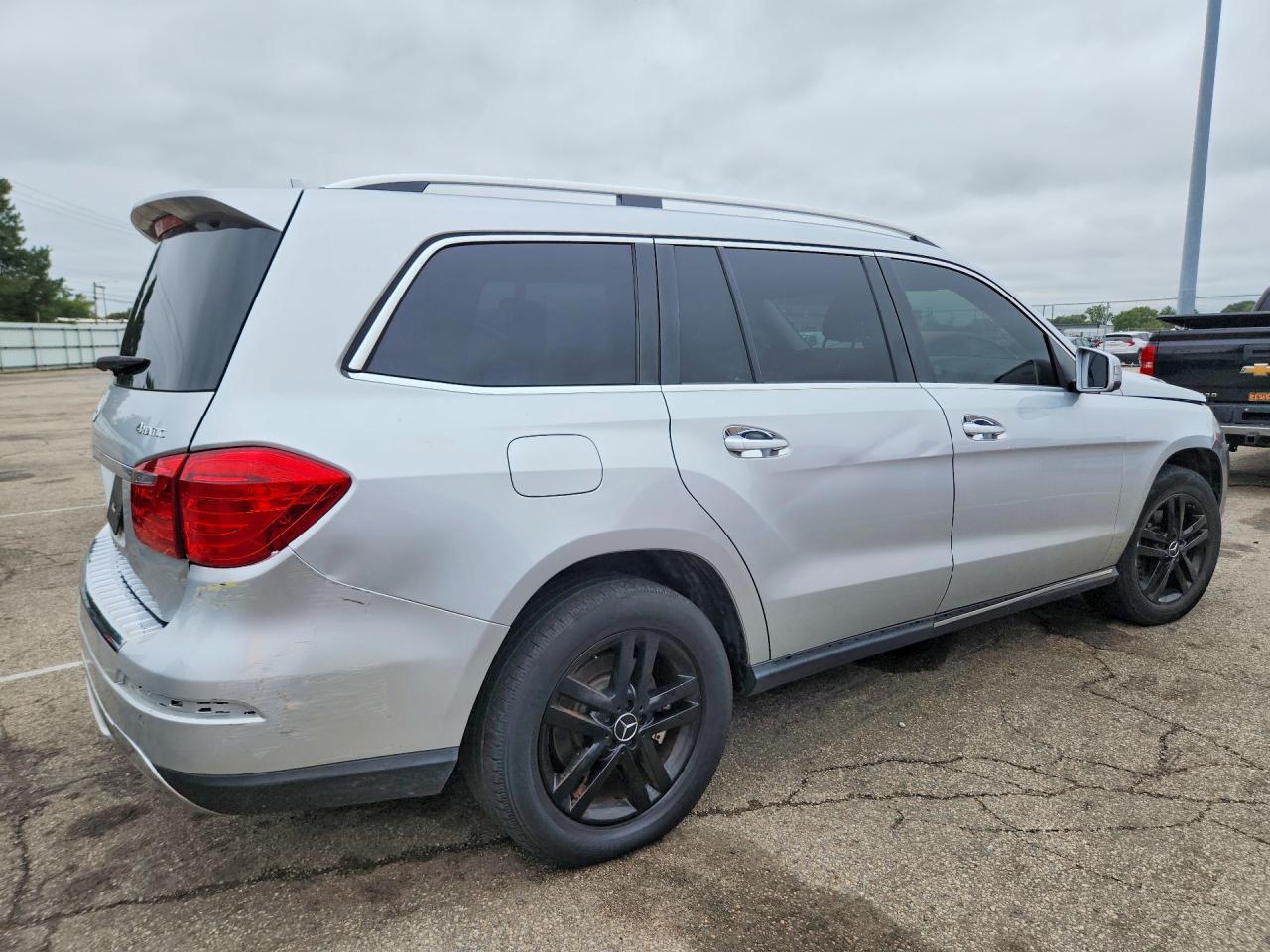2016 MERCEDES-BENZ GL 450 4MATIC — Фото 3 из 13