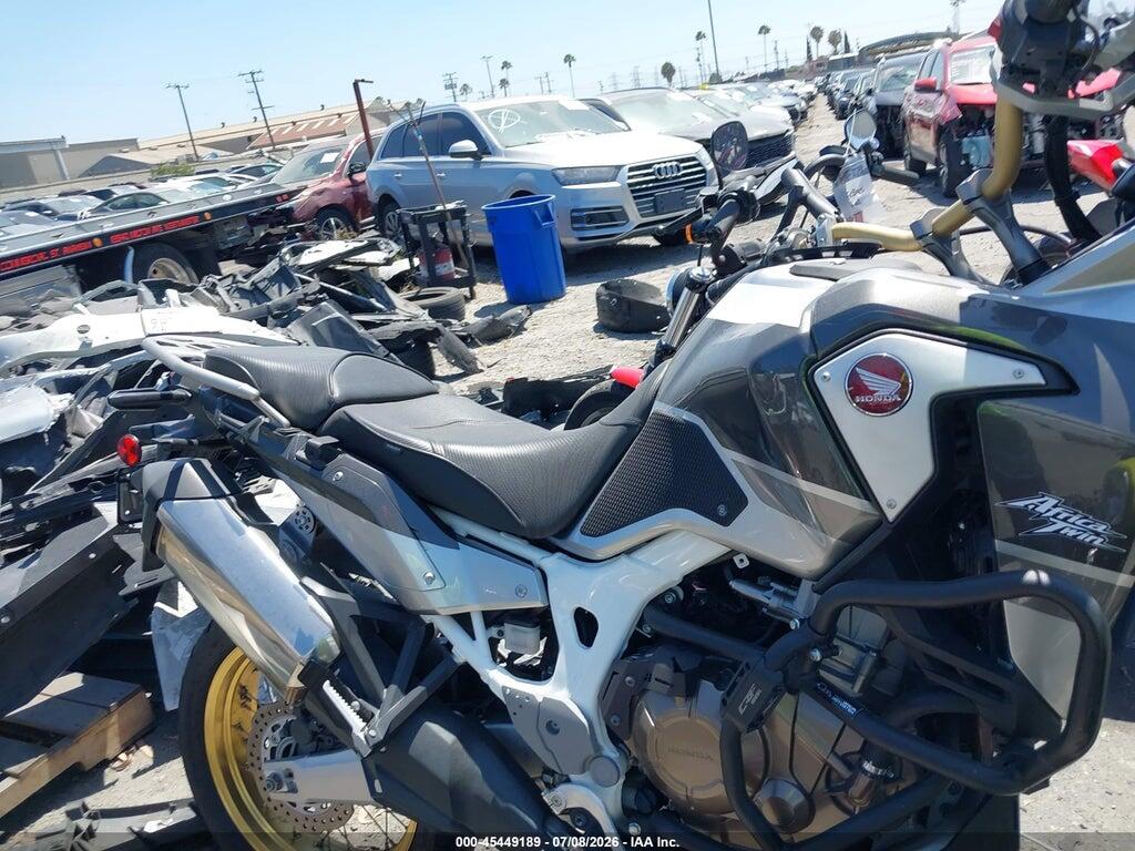 JH2SD044XKK300041 2019 HONDA CRF1000 photo no. 8
