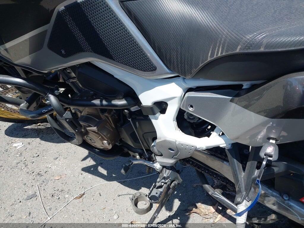 JH2SD044XKK300041 2019 HONDA CRF1000 photo no. 9