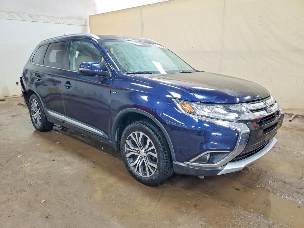 2016 MITSUBISHI OUTLANDER GT — Фото 4 из 14