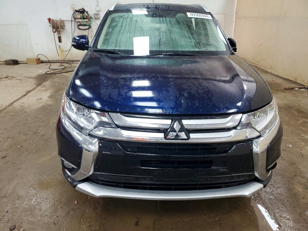 2016 MITSUBISHI OUTLANDER GT — Фото 5 из 14