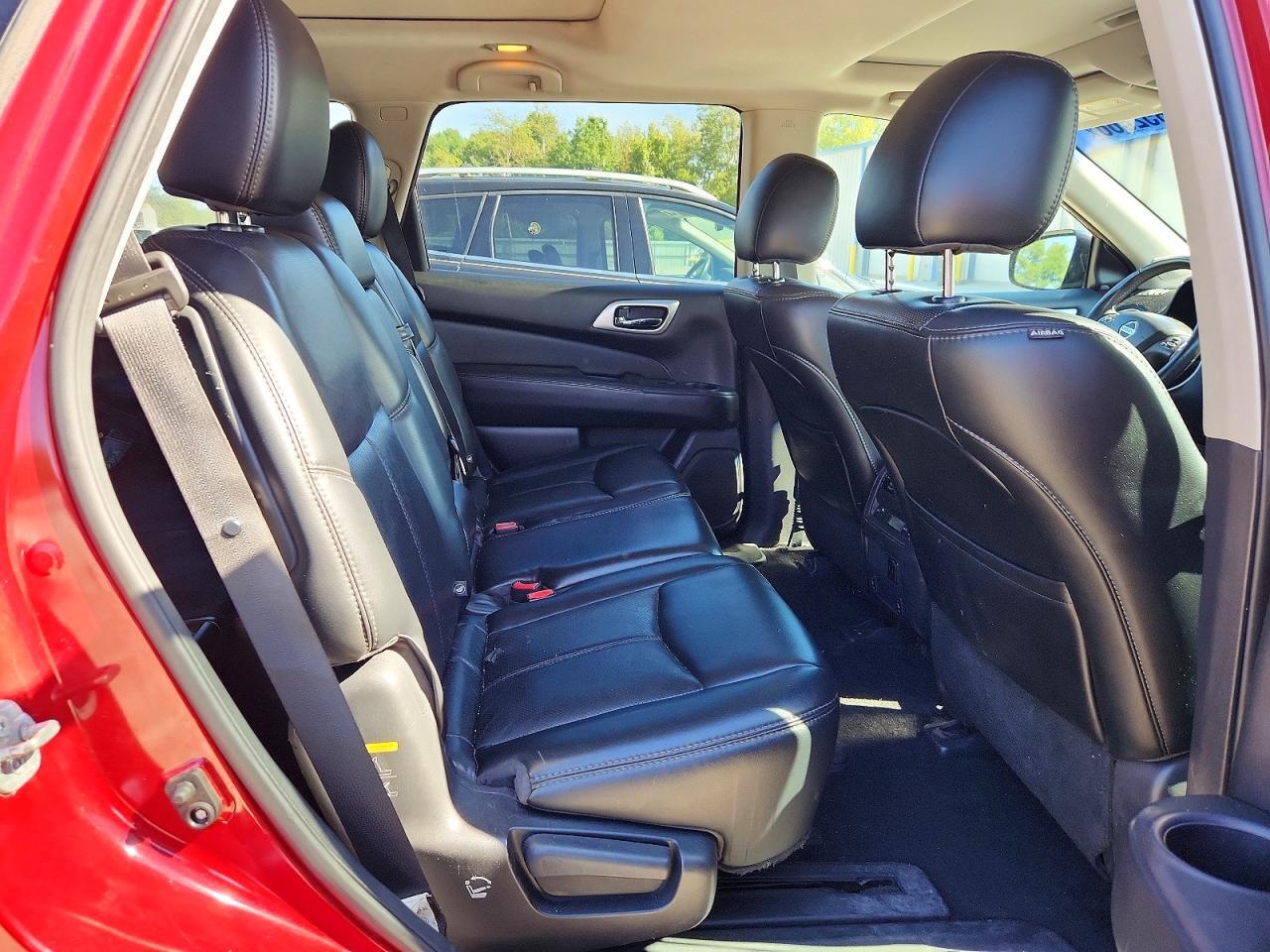 2016 NISSAN PATHFINDER PLATINUM — Фото 11 из 14