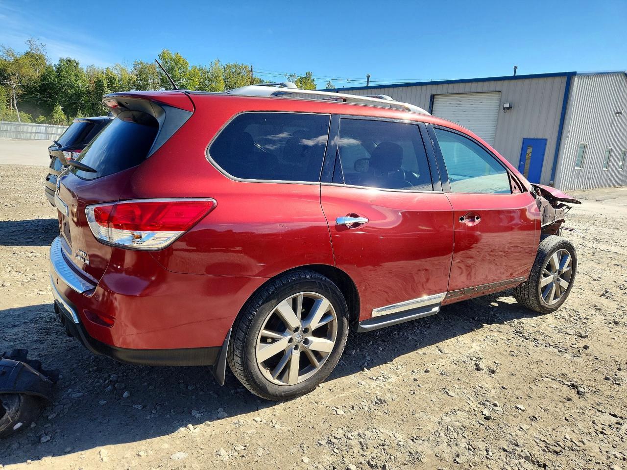 2016 NISSAN PATHFINDER PLATINUM — Фото 3 из 14