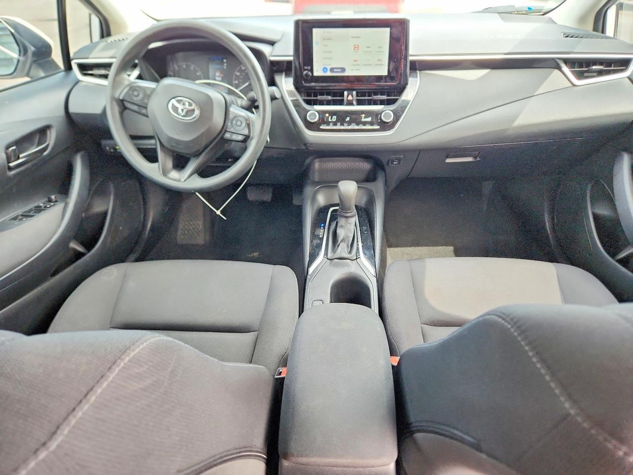 2024 TOYOTA COROLLA LE — Фото 8 из 12