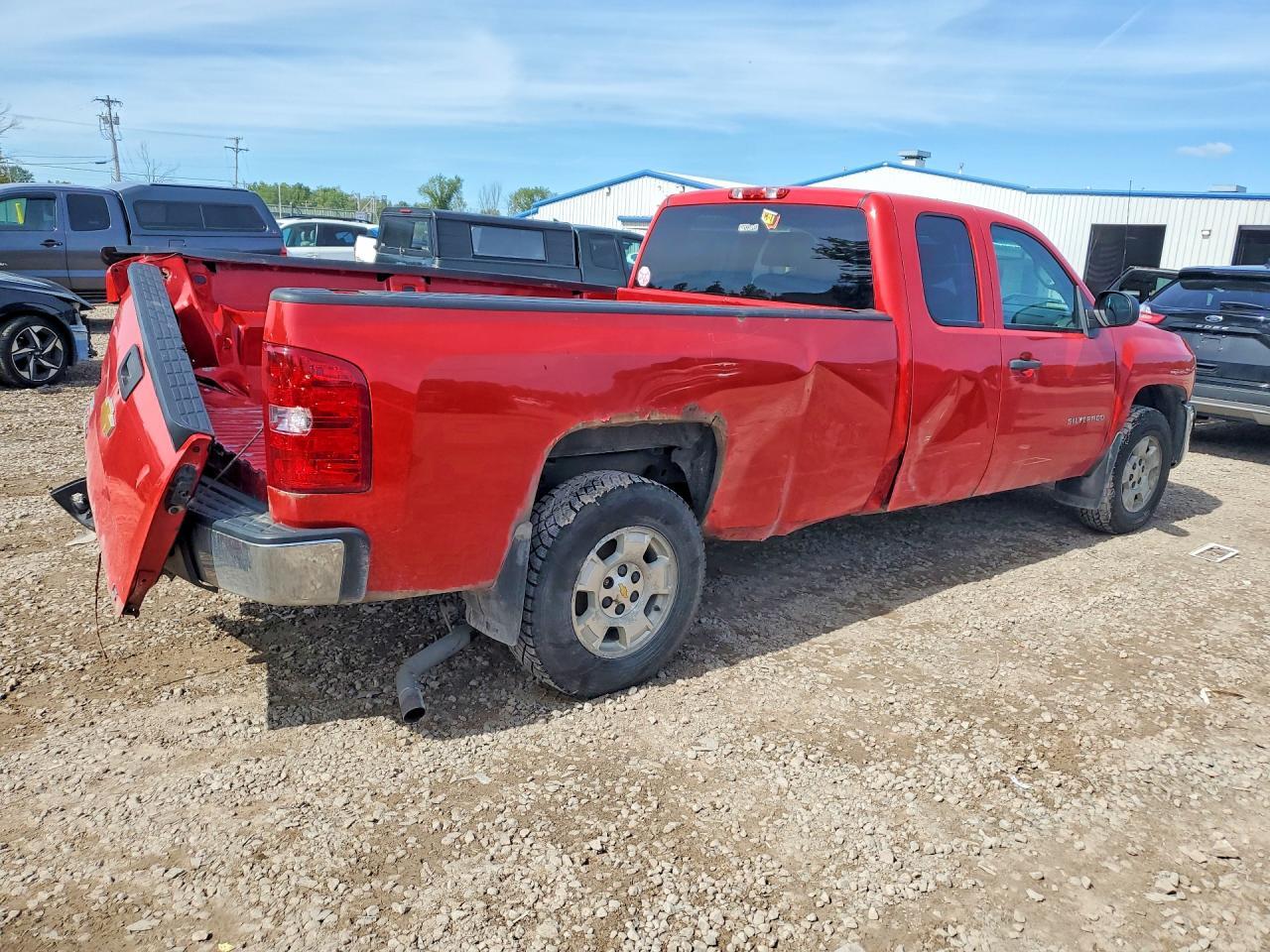2012 CHEVROLET SILVERADO C1500 — Фото 3 из 12