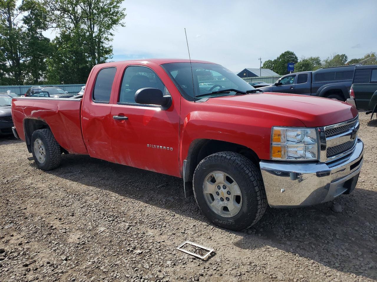 2012 CHEVROLET SILVERADO C1500 — Фото 4 из 12