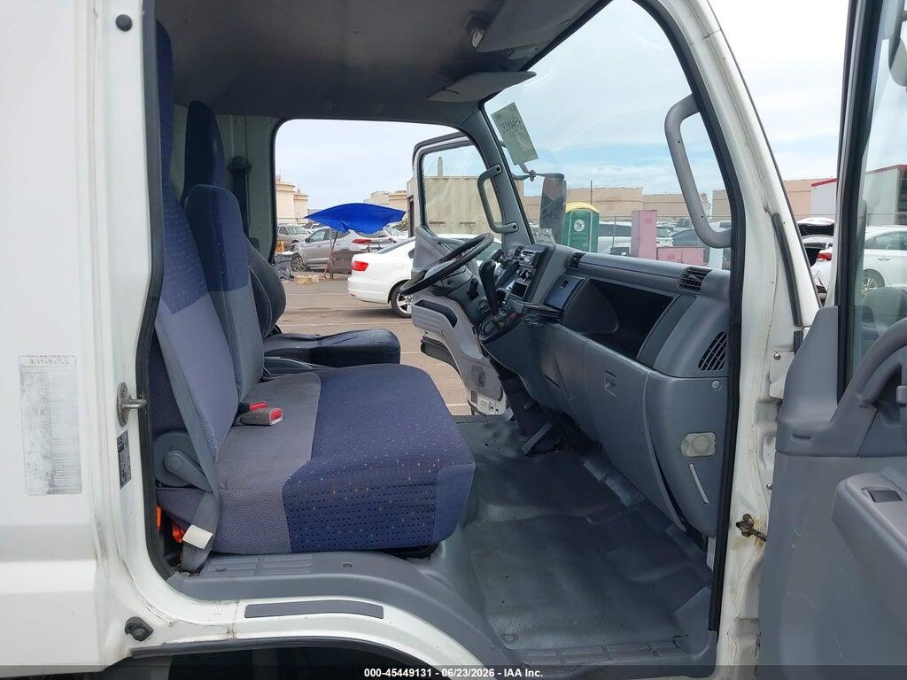 JLSBBG1S37K002540 2007 STERLING TRUCK MITSUBISHI CHASSIS COE photo no. 7