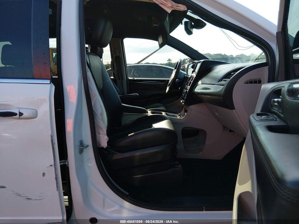 2C4RDGCG0JR342682 2018 DODGE GRAND CARAVAN photo no. 5
