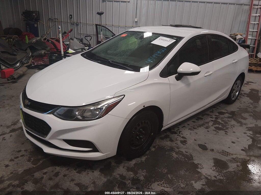 1G1BC5SM4H7265867 2017 CHEVROLET CRUZE photo no. 2