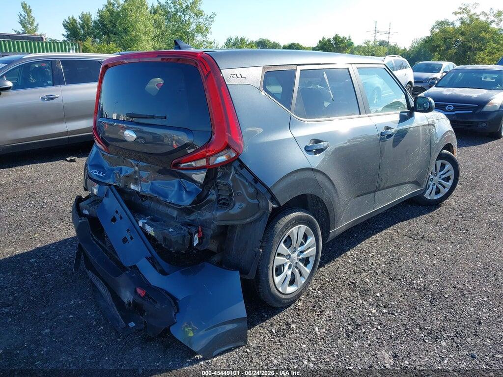 KNDJ23AU2M7779366 2021 KIA SOUL photo no. 4