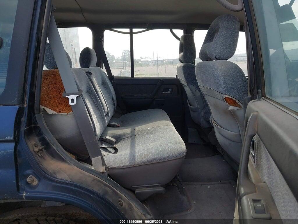 JA4MR41H7SJ025441 1995 MITSUBISHI MONTERO photo no. 8