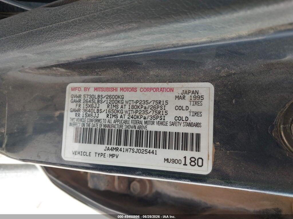 JA4MR41H7SJ025441 1995 MITSUBISHI MONTERO photo no. 9