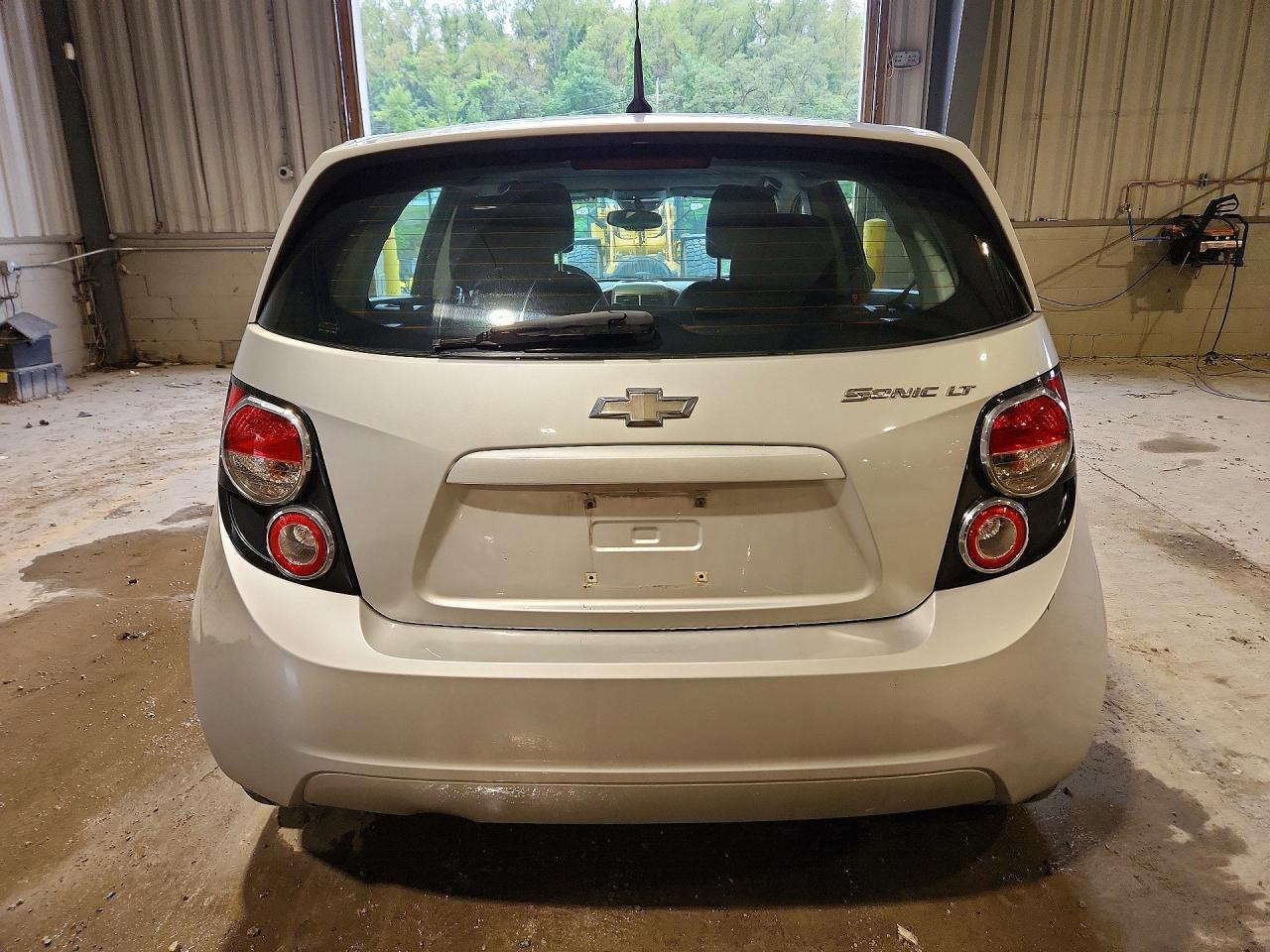 2012 CHEVROLET SONIC LT — Фото 6 из 12