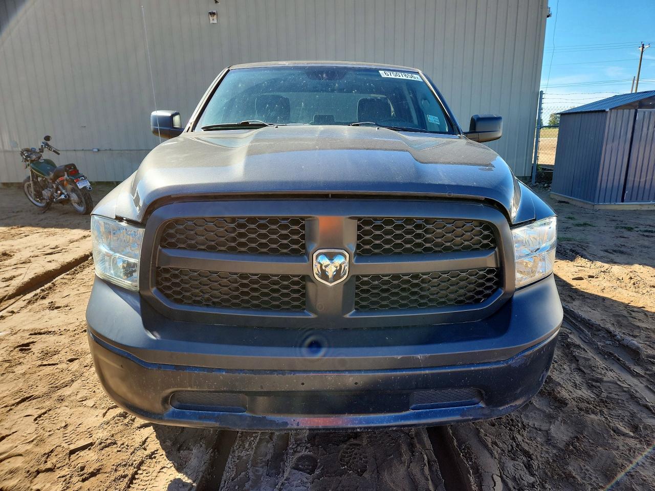 2015 RAM 1500 ST — Фото 5 из 12