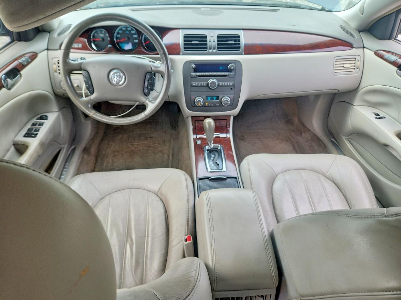 2010 BUICK LUCERNE CXL — Фото 8 из 12