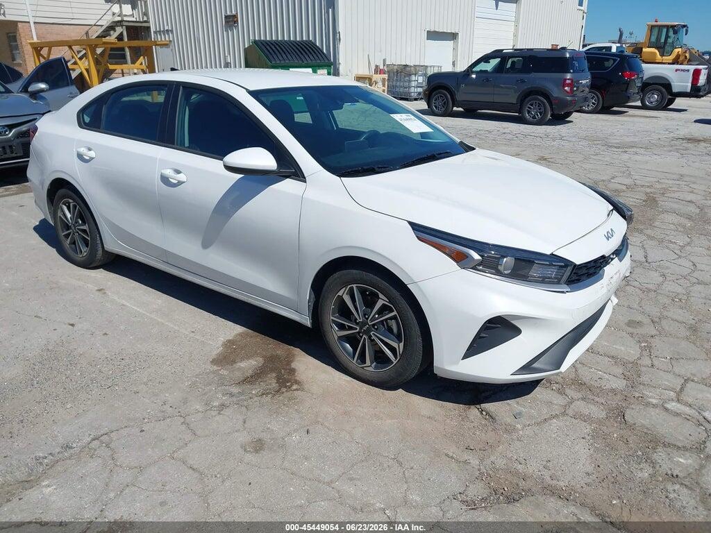 3KPF24AD7RE803034 2024 KIA FORTE photo no. 1