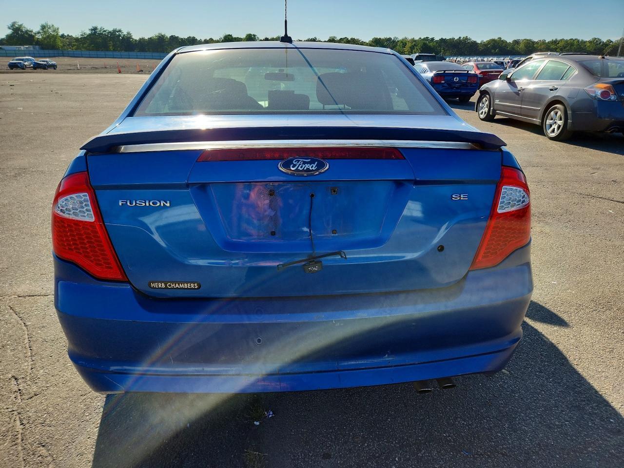 2012 FORD FUSION SE — Фото 6 из 12
