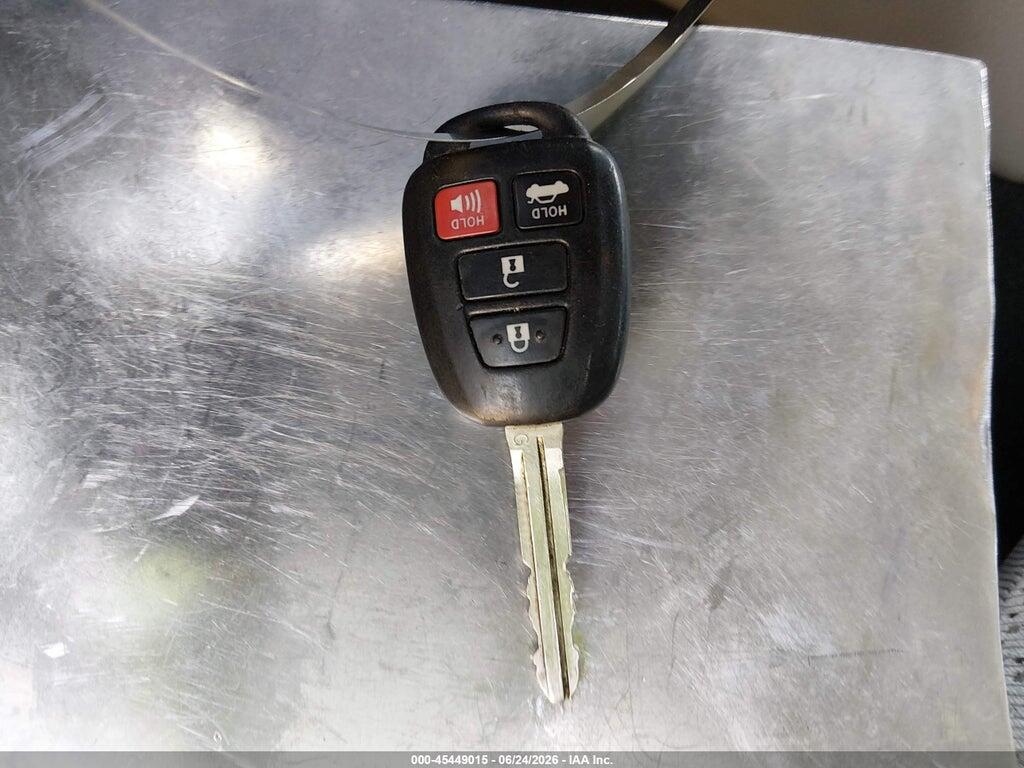 4T1BF1FK2CU038425 2012 TOYOTA CAMRY photo no. 11