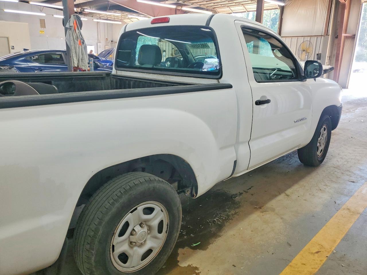 2007 TOYOTA TACOMA BASE — Фото 10 из 12